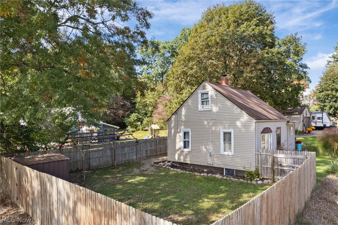 330 Leeds Street Akron OH 44305