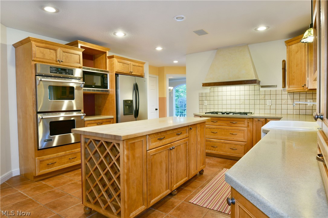 540 Warner Road Hubbard OH 44425