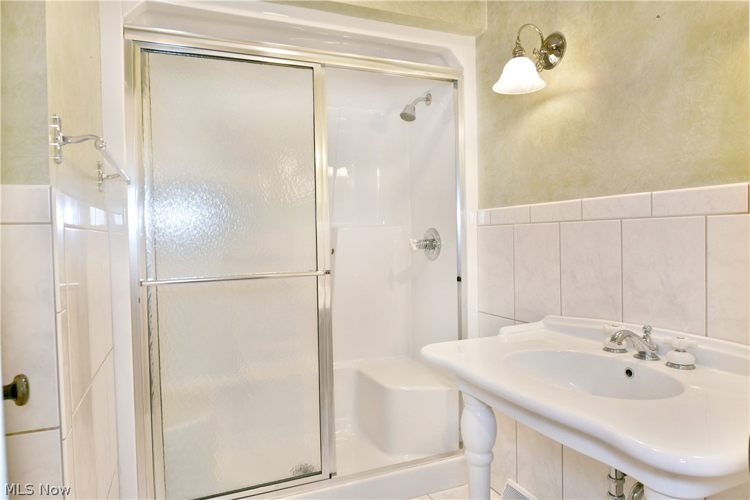 540 Warner Road Hubbard OH 44425