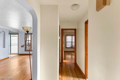 6305 Kenneth Avenue Parma OH 44129