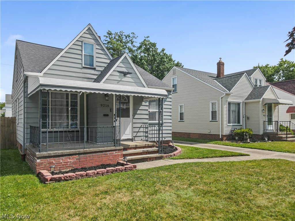 9216 Behrwald Avenue Brooklyn OH 44144