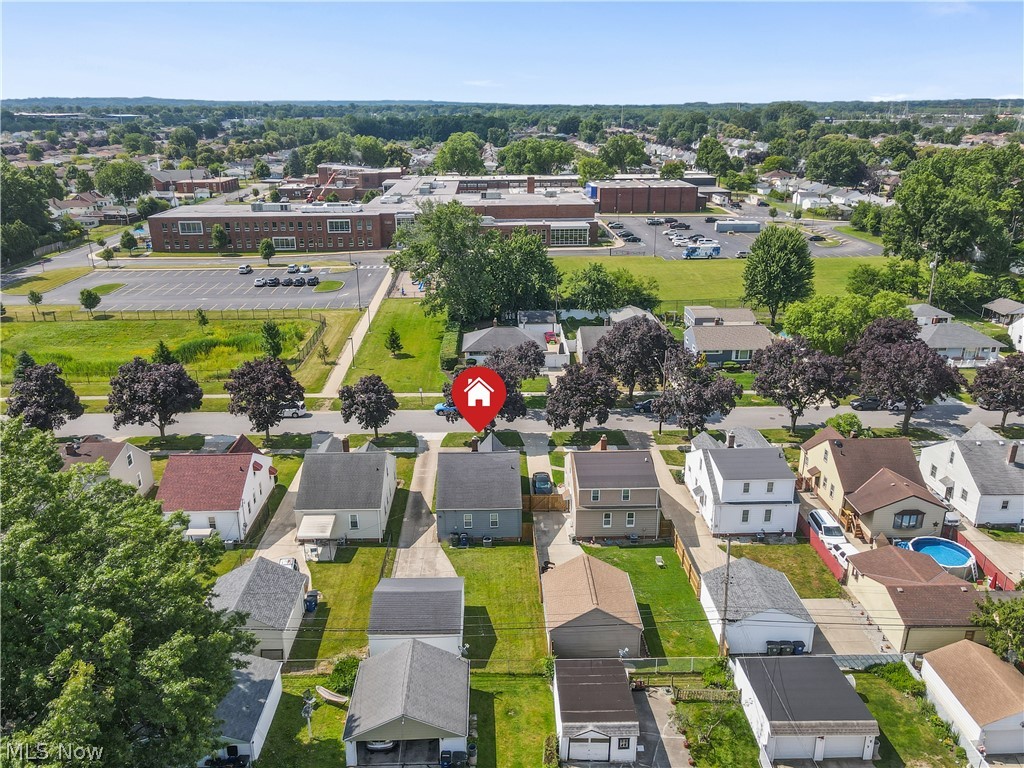9216 Behrwald Avenue Brooklyn OH 44144