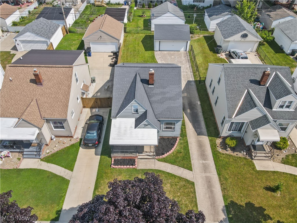 9216 Behrwald Avenue Brooklyn OH 44144