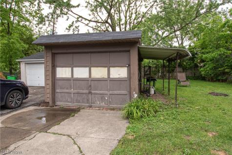 25 Forbes Road Bedford OH 44146