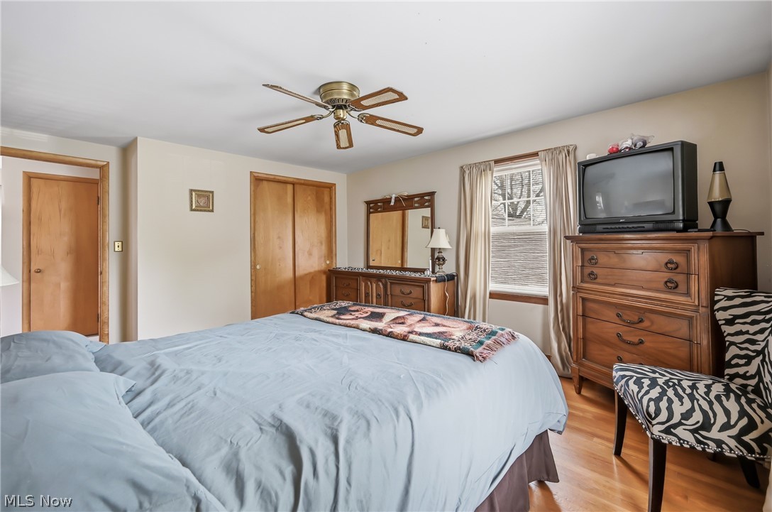 546 Perkinswood Boulevard NE Warren OH 44483