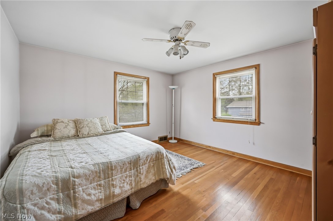 546 Perkinswood Boulevard NE Warren OH 44483