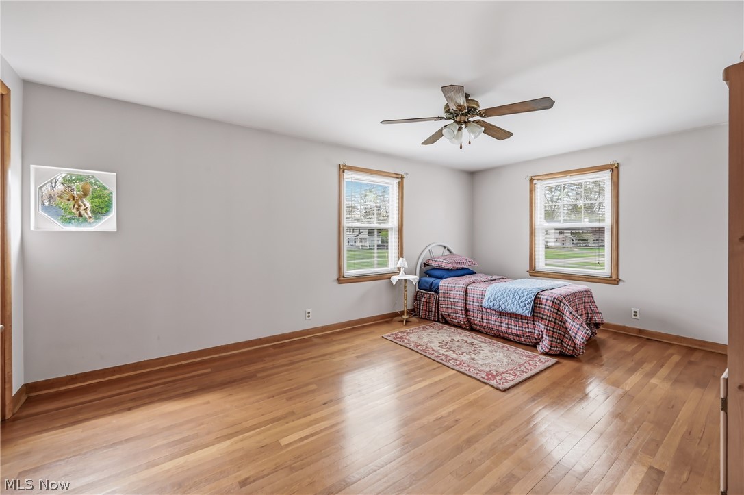 546 Perkinswood Boulevard NE Warren OH 44483