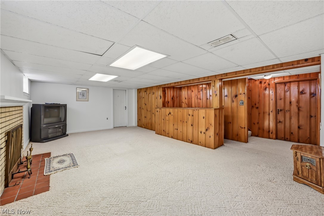 546 Perkinswood Boulevard NE Warren OH 44483