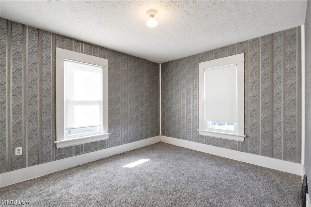 91 Mcnaughton Street Akron OH 44305