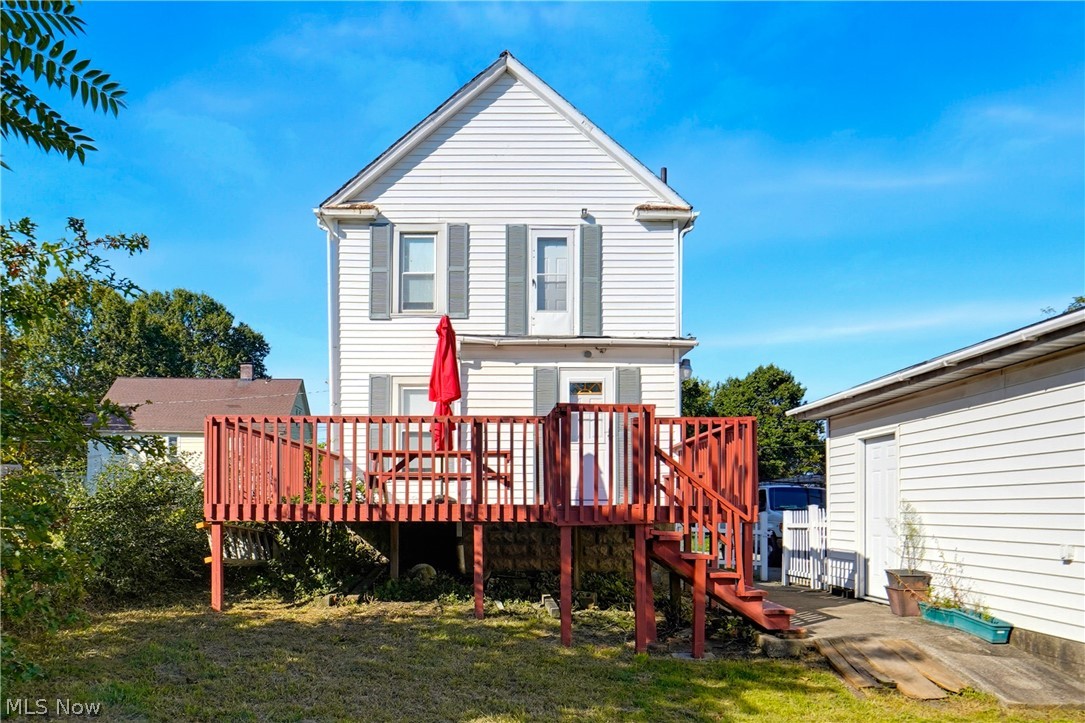 91 Mcnaughton Street Akron OH 44305