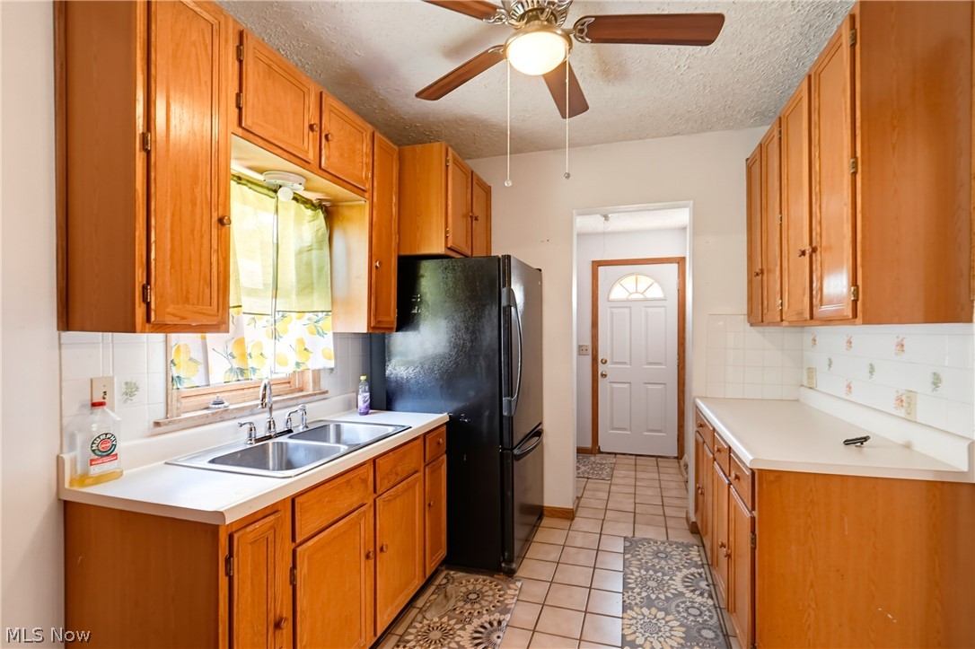 91 Mcnaughton Street Akron OH 44305