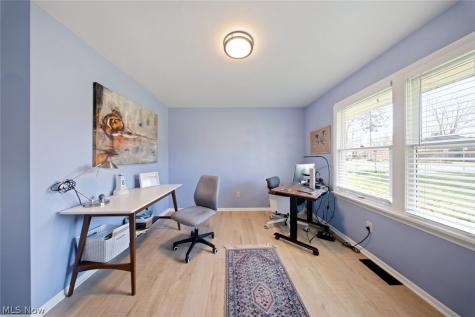 23904 Lake Road Bay Village OH 44140