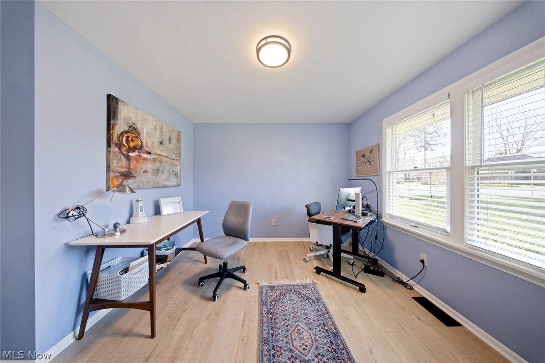 23904 Lake Road Bay Village OH 44140
