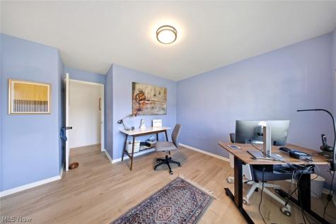23904 Lake Road Bay Village OH 44140