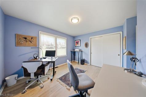 23904 Lake Road Bay Village OH 44140