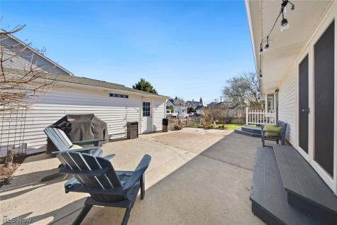 23904 Lake Road Bay Village OH 44140