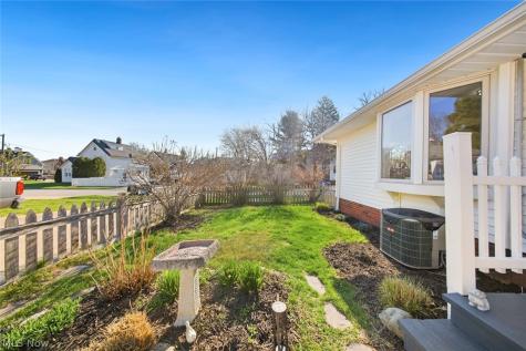 23904 Lake Road Bay Village OH 44140