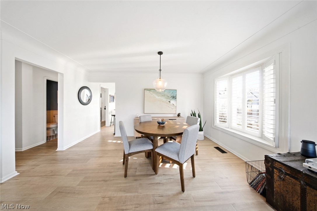 23904 Lake Road Bay Village OH 44140
