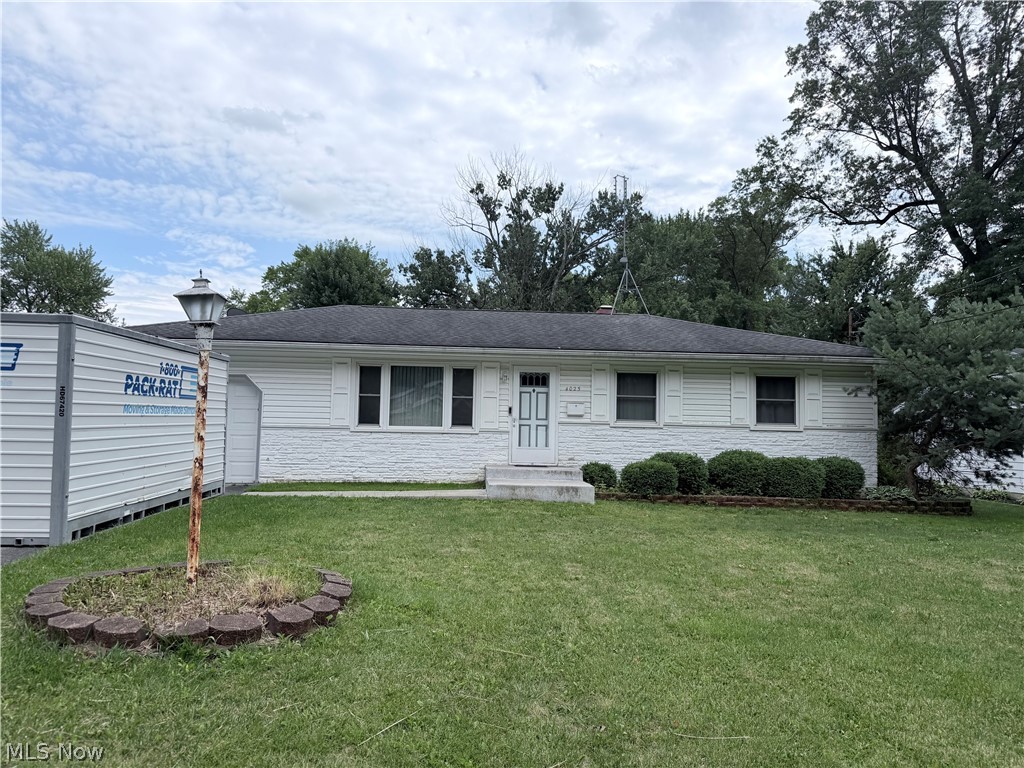 4025 Nottingham Avenue Youngstown OH 44511