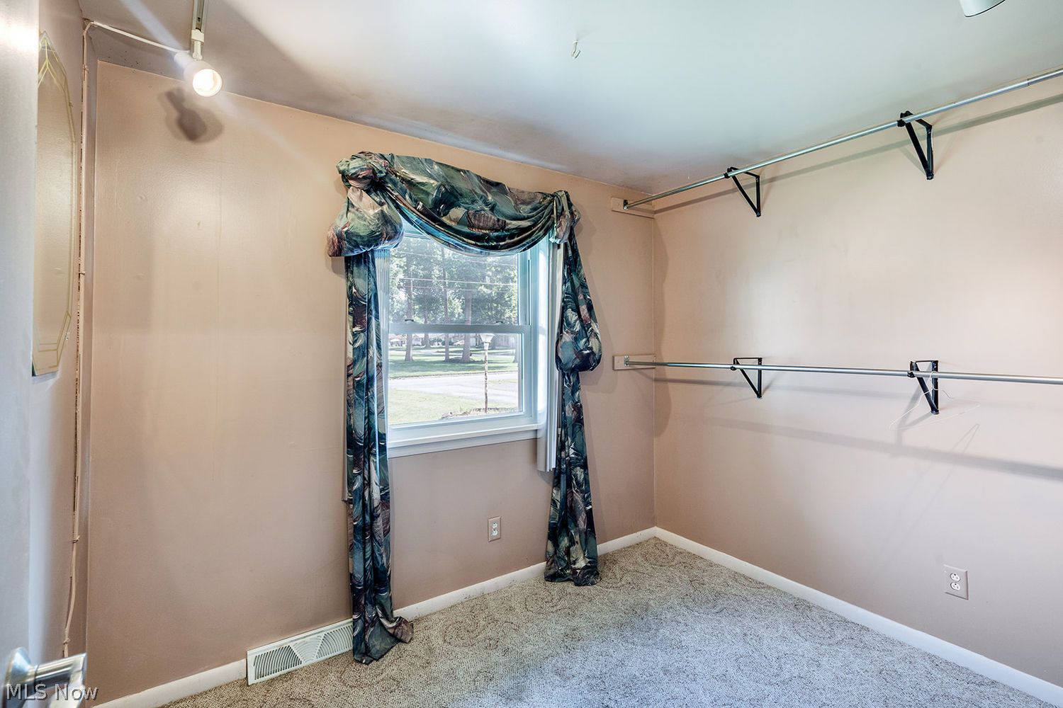4025 Nottingham Avenue Youngstown OH 44511