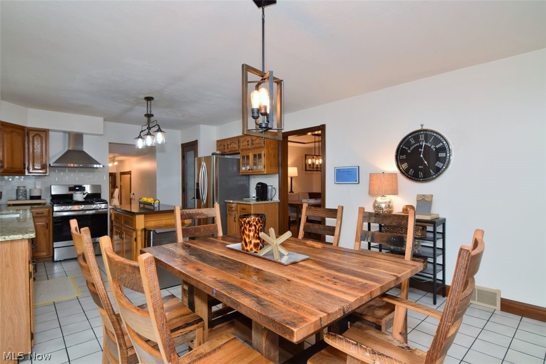 8275 Pebble Creek Court Chagrin Falls OH 44023
