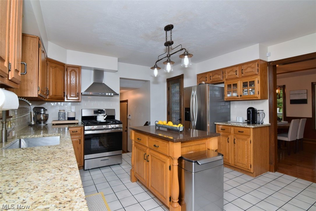 8275 Pebble Creek Court Chagrin Falls OH 44023