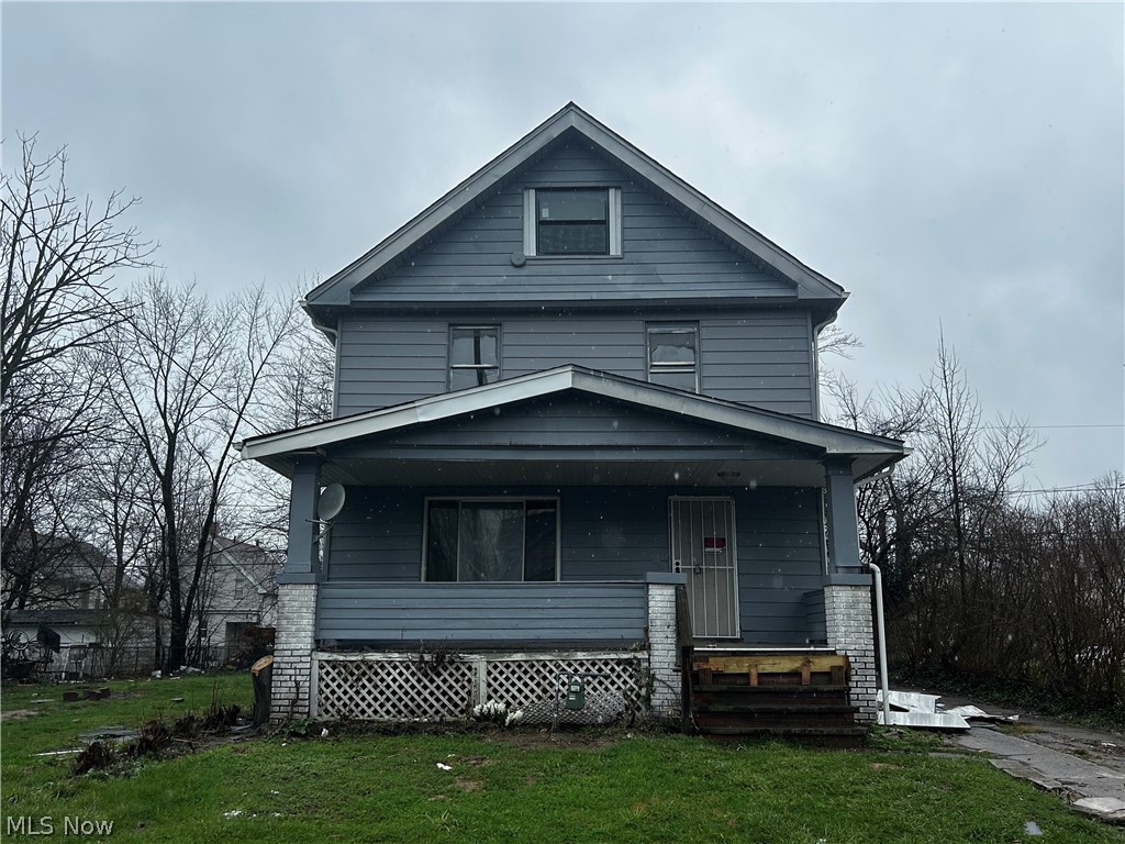 12609 Dove Avenue Cleveland OH 44105