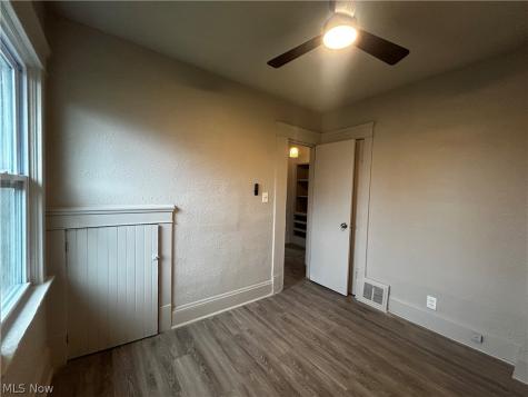 12609 Dove Avenue Cleveland OH 44105