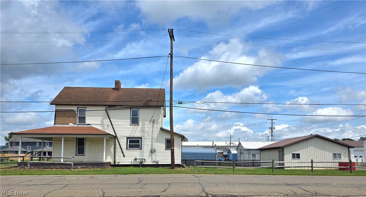 2380 S Lawn Avenue Coshocton OH 43812