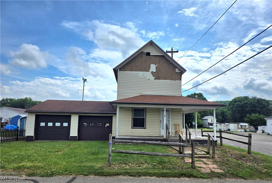2380 S Lawn Avenue Coshocton OH 43812