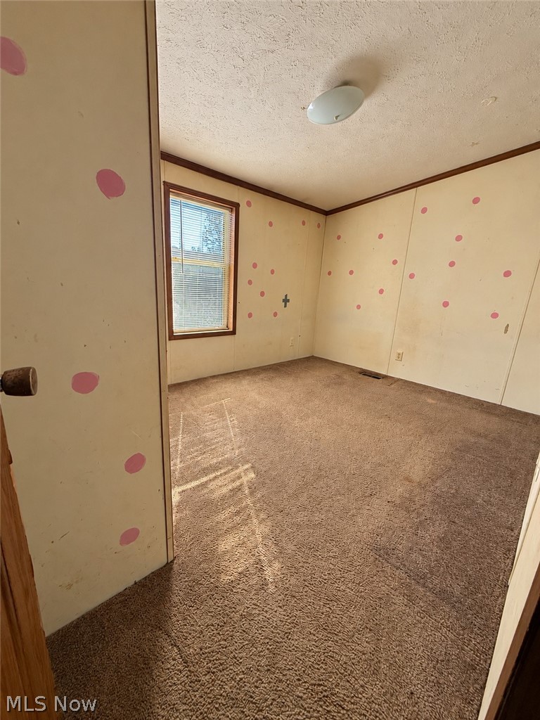 13058 Kevin Lane Chardon OH 44024