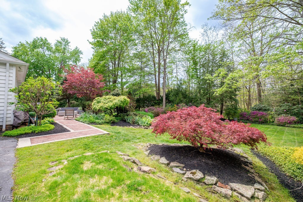 537 Coy Lane Chagrin Falls OH 44022