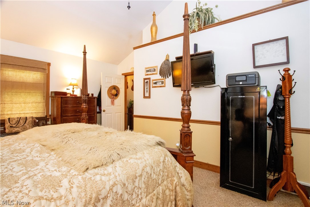 1043 N Honeytown Road Wooster OH 44691
