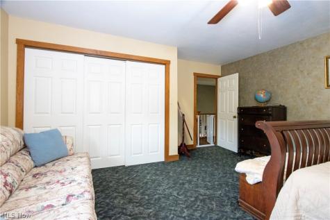 1043 N Honeytown Road Wooster OH 44691