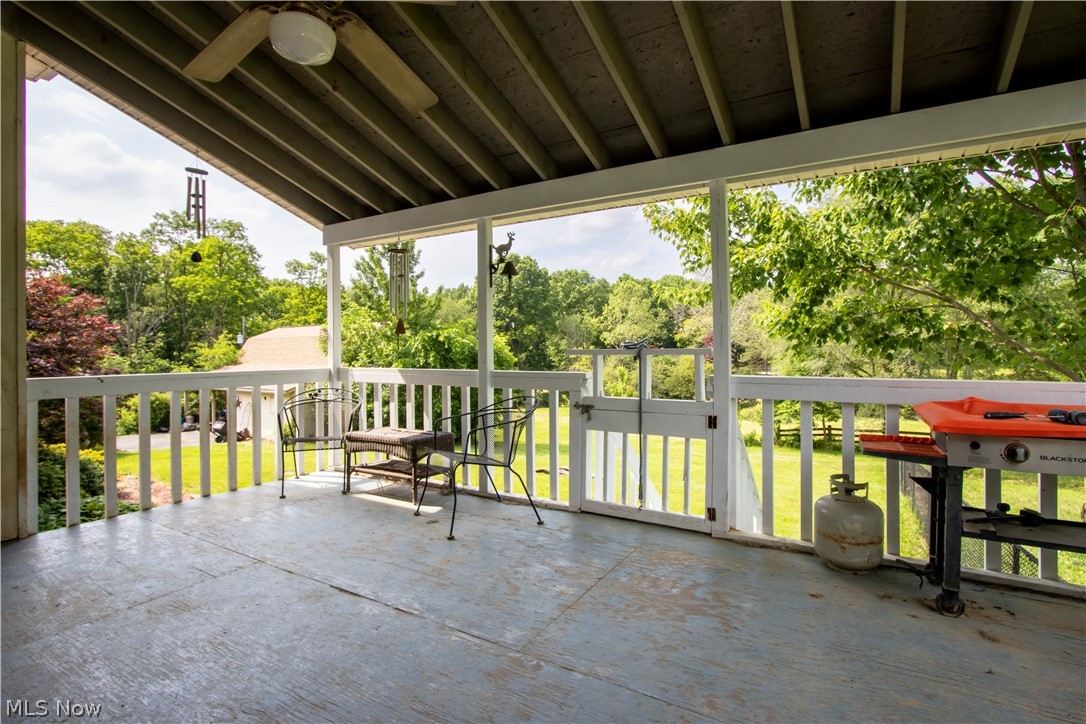 1043 N Honeytown Road Wooster OH 44691