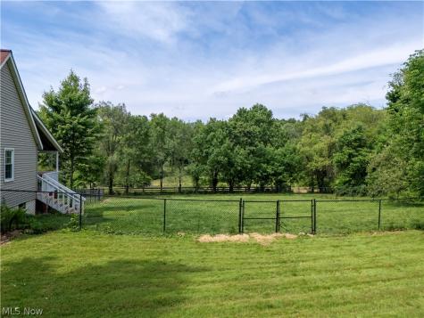 1043 N Honeytown Road Wooster OH 44691