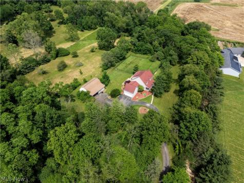 1043 N Honeytown Road Wooster OH 44691