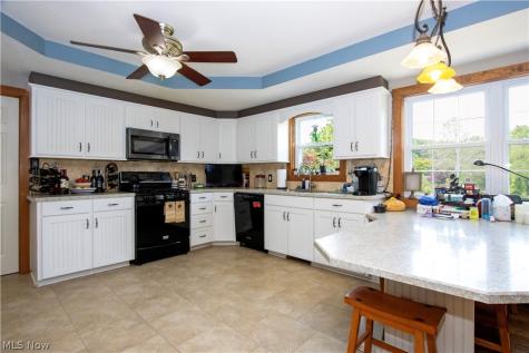 1043 N Honeytown Road Wooster OH 44691