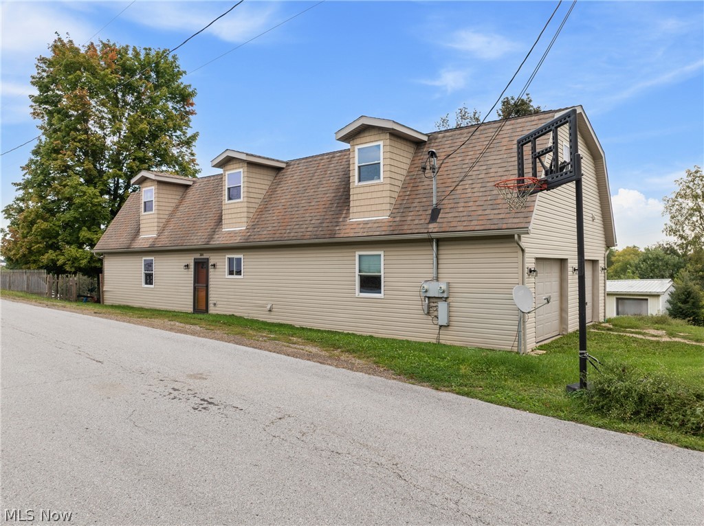 308 Carl Street Barnesville OH 43713