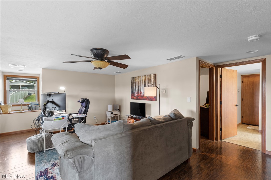 308 Carl Street Barnesville OH 43713
