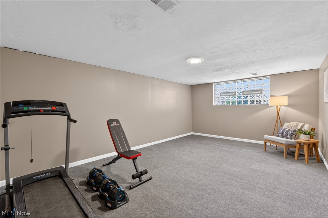 11179 Lafayette Drive Parma Heights OH 44130