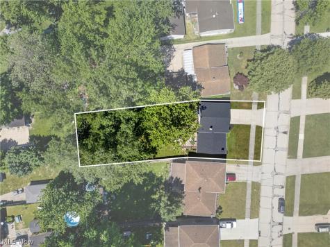 11179 Lafayette Drive Parma Heights OH 44130