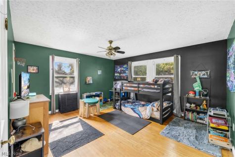 1159 E Robinson Avenue Barberton OH 44203