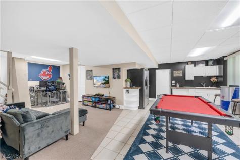 1159 E Robinson Avenue Barberton OH 44203