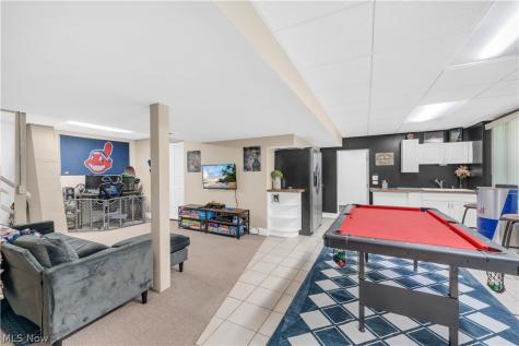 1159 E Robinson Avenue Barberton OH 44203