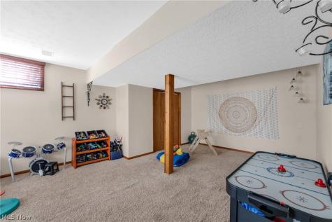 1159 E Robinson Avenue Barberton OH 44203
