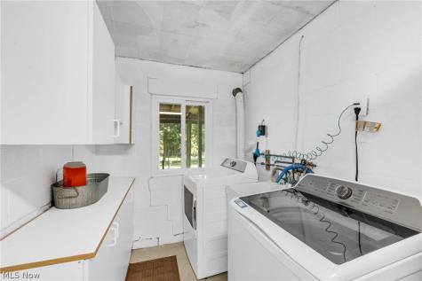1159 E Robinson Avenue Barberton OH 44203