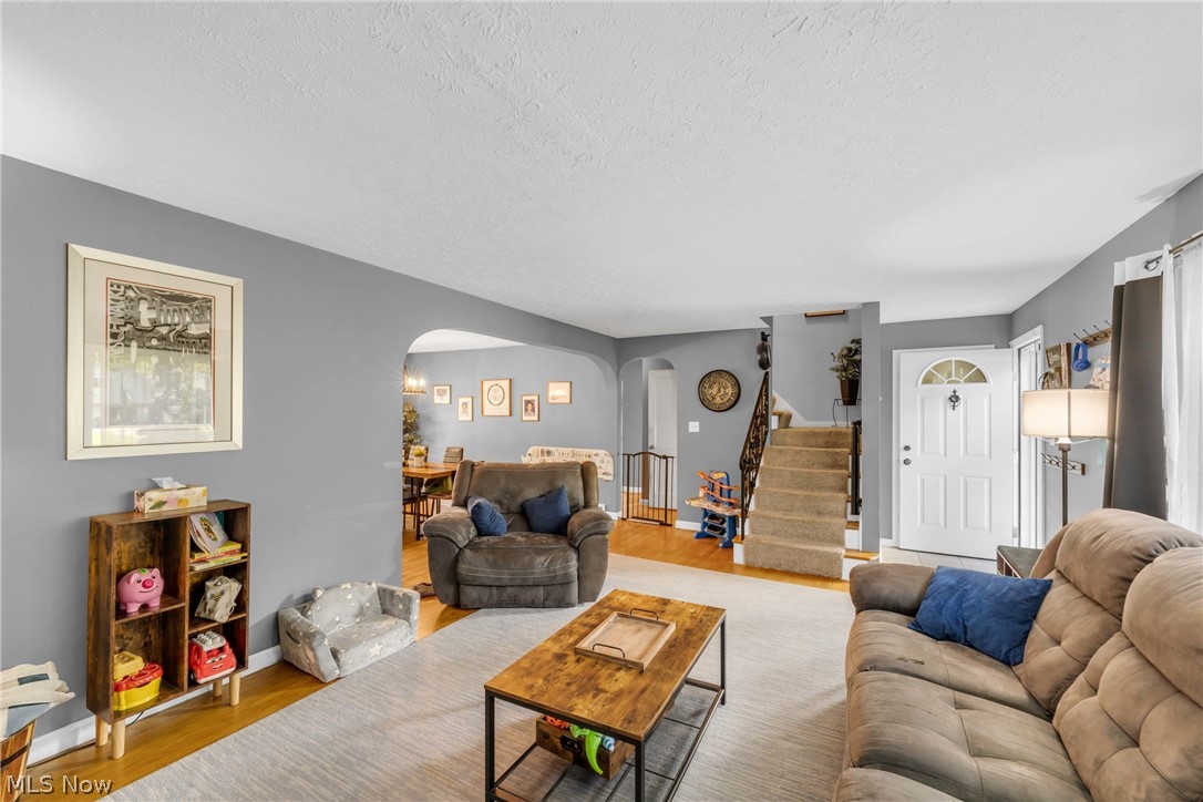 1159 E Robinson Avenue Barberton OH 44203