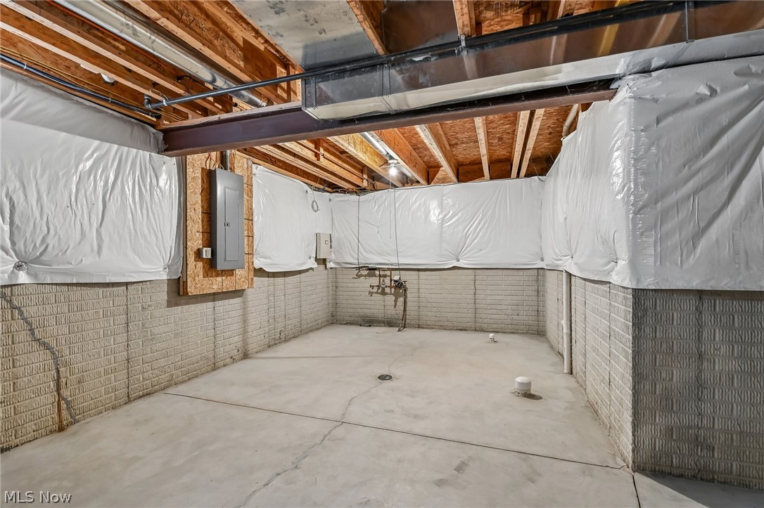 38466 Renwood Avenue Avon OH 44011