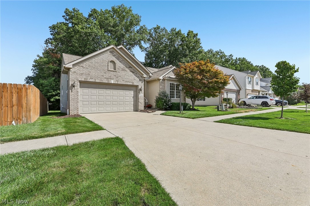 38466 Renwood Avenue Avon OH 44011